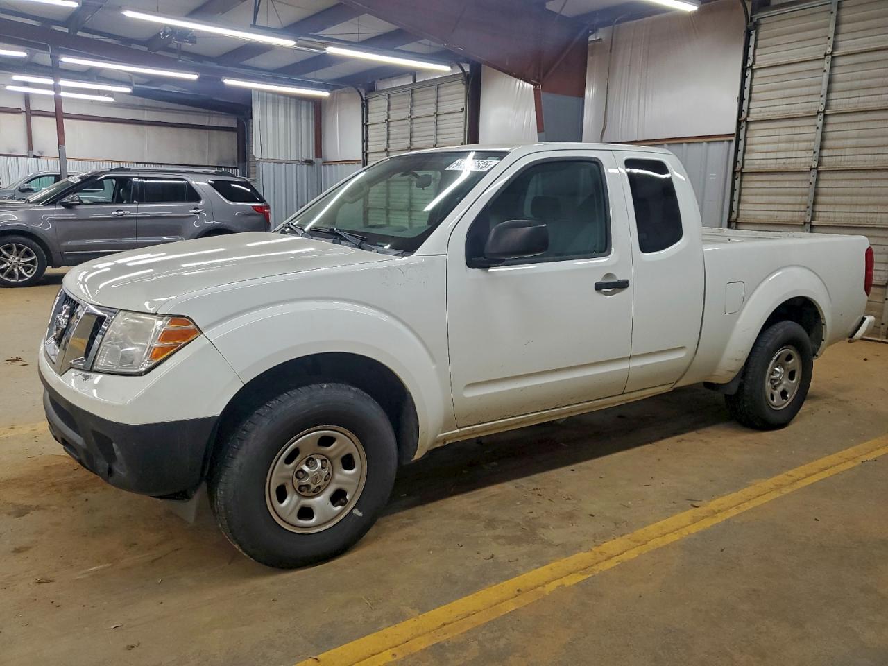 NISSAN FRONTIER S