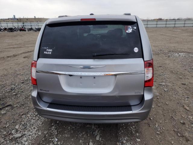 2016 CHRYSLER TOWN & COU #3301844375