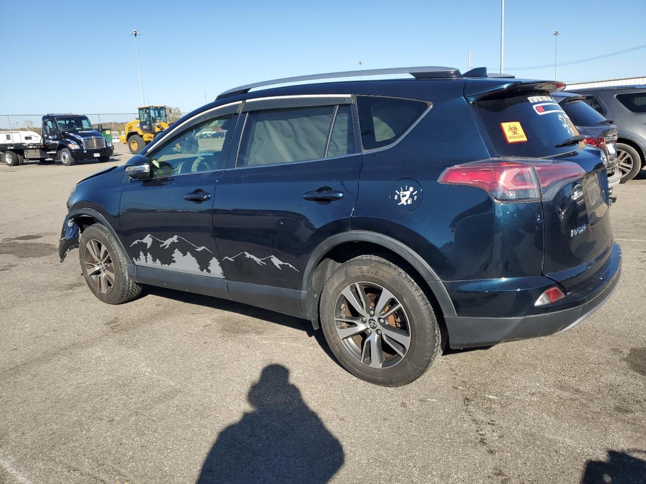 TOYOTA RAV4 XLE