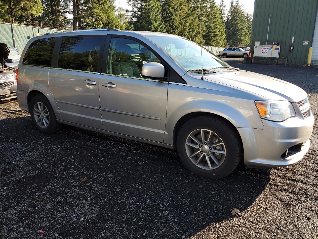 DODGE GRAND CARAVAN SXT