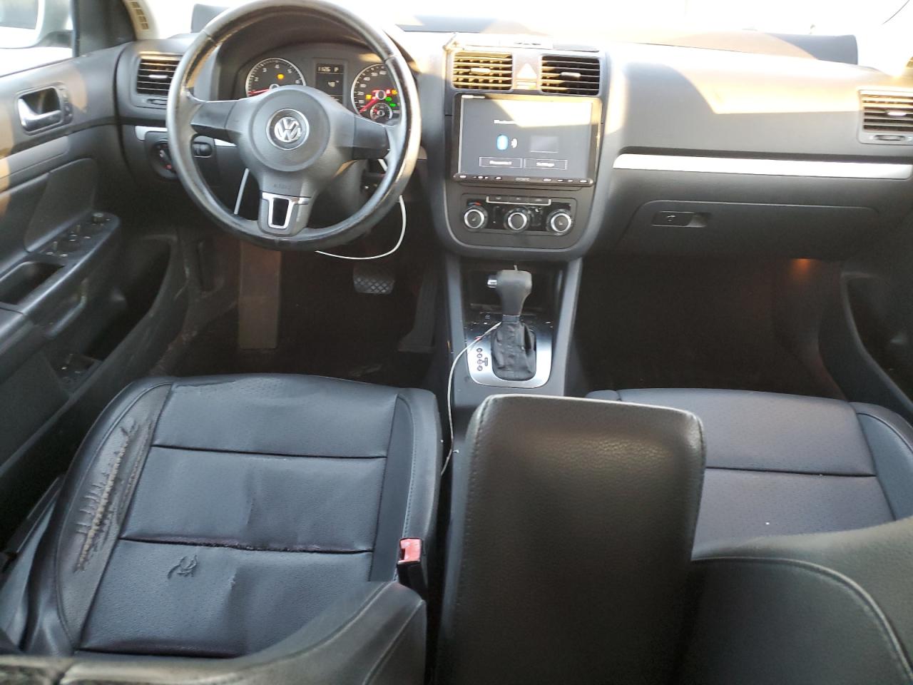 VOLKSWAGEN JETTA LIMITED