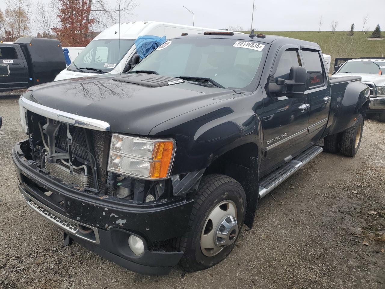 GMC SIERRA K3500 DENALI