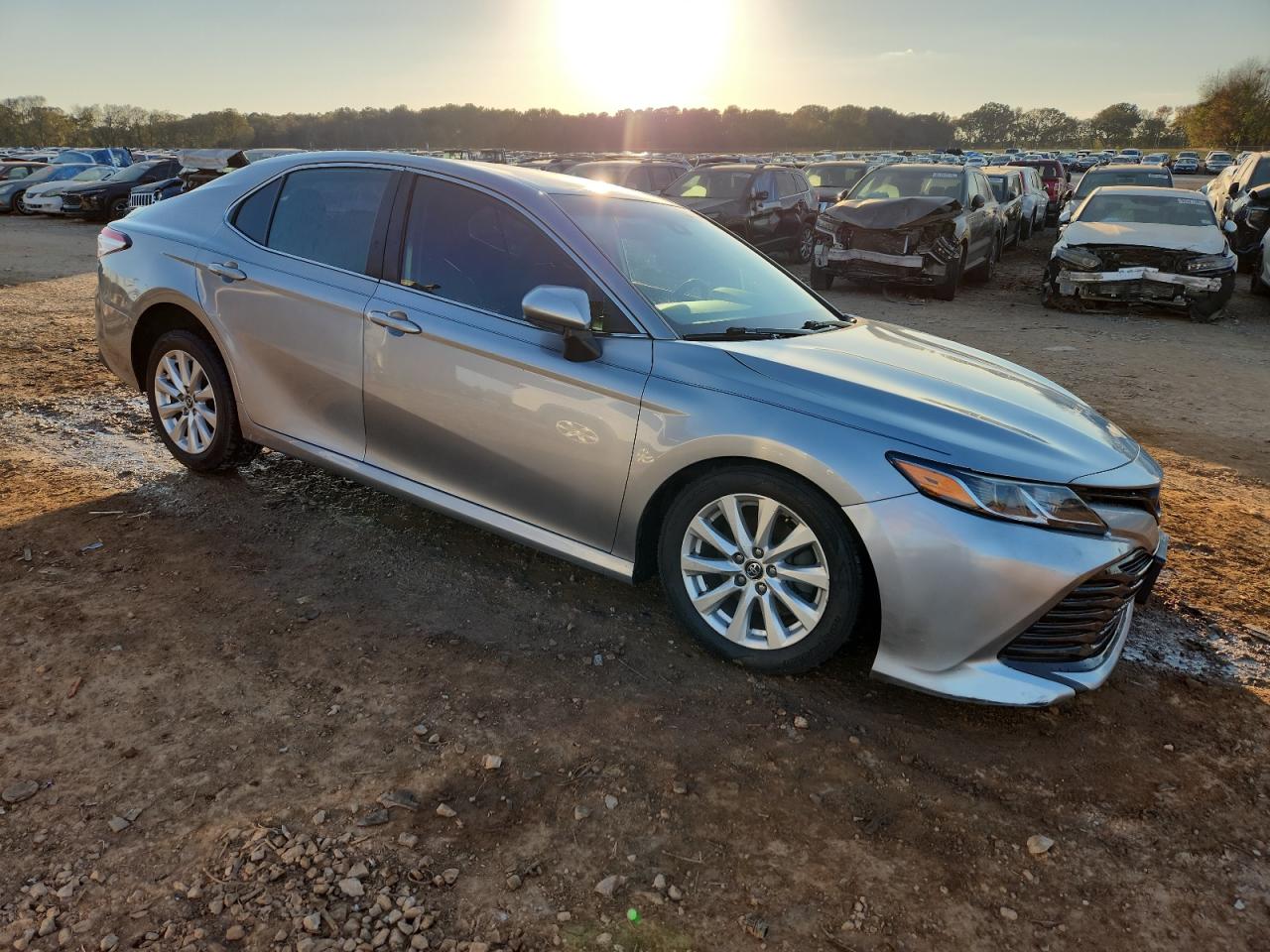 TOYOTA CAMRY LE