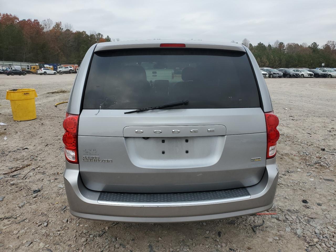 DODGE GRAND CARAVAN SE