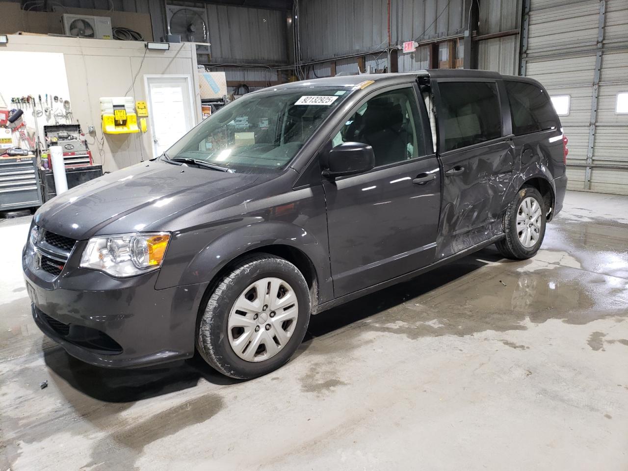 DODGE GRAND CARAVAN SE