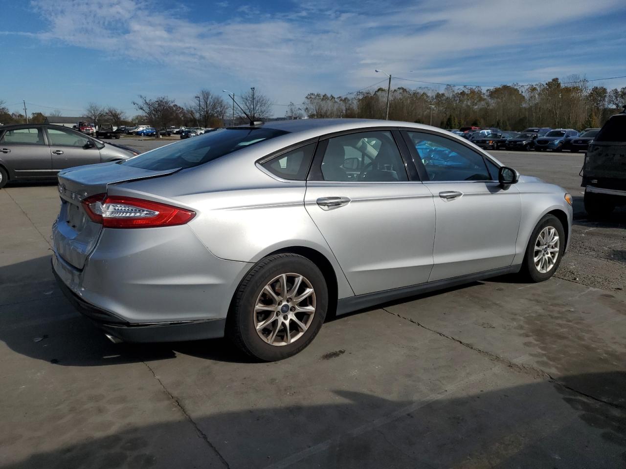 FORD FUSION S