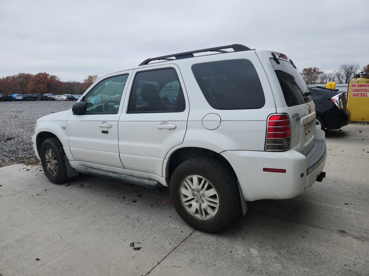 Lot #3298100142 2005 MERCURY MARINER
