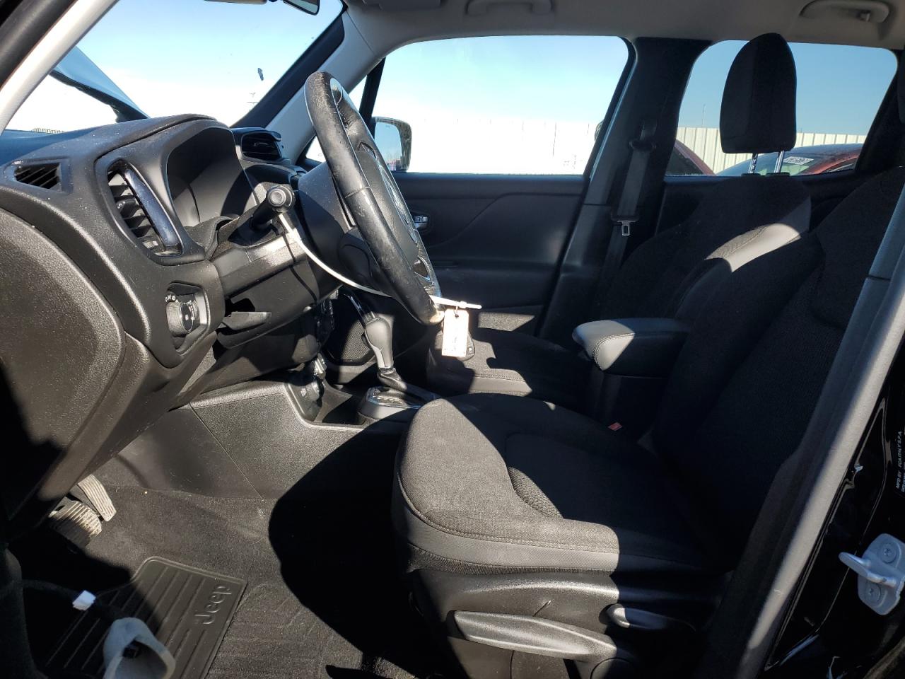 Lot #3303574936 2018 JEEP RENEGADE L