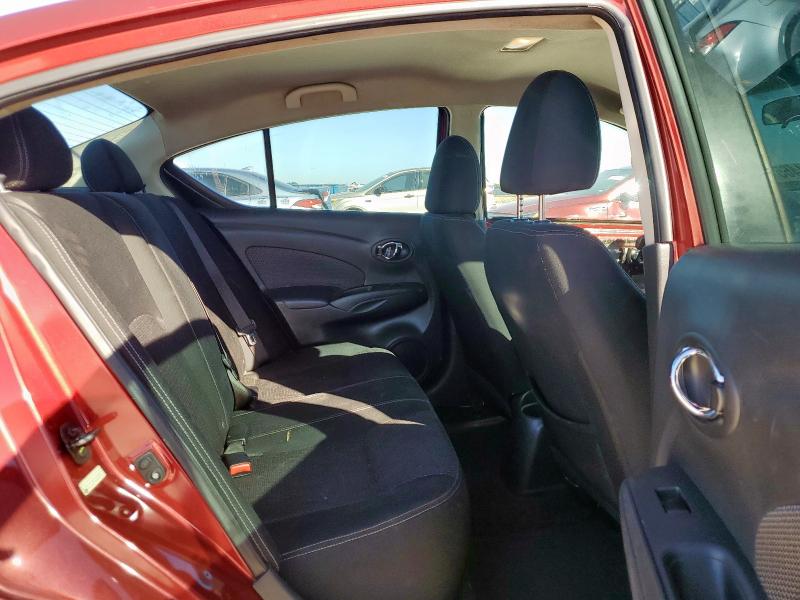 2018 NISSAN VERSA S #3304177445