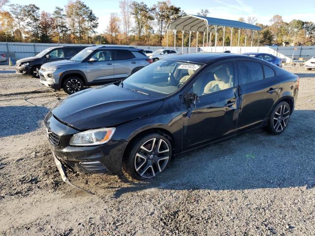 2018 VOLVO S60 DYNAMI YV126MFL6J2456164