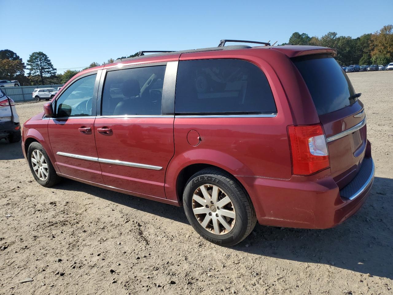 CHRYSLER TOWN & COUNTRY TOURING