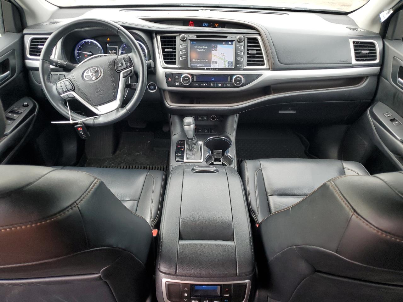 Lot #3302779900 2019 TOYOTA HIGHLANDER