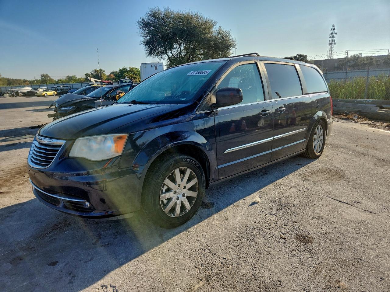 CHRYSLER TOWN & COUNTRY TOURING