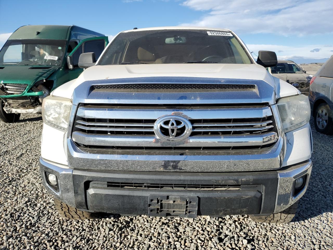 TOYOTA TUNDRA CREWMAX SR5