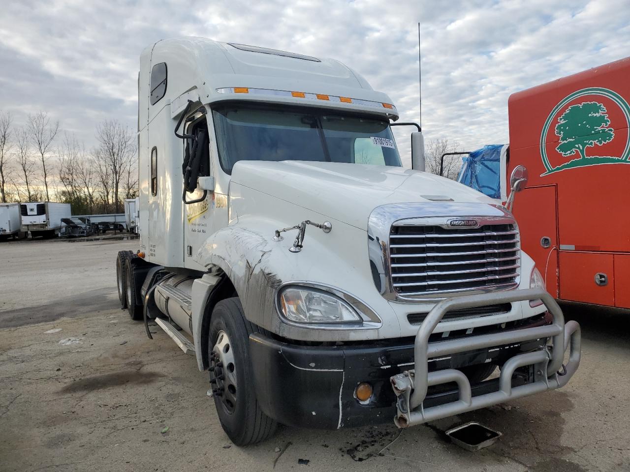 Lot #3310327954 2016 FREIGHTLINER CONVENTION