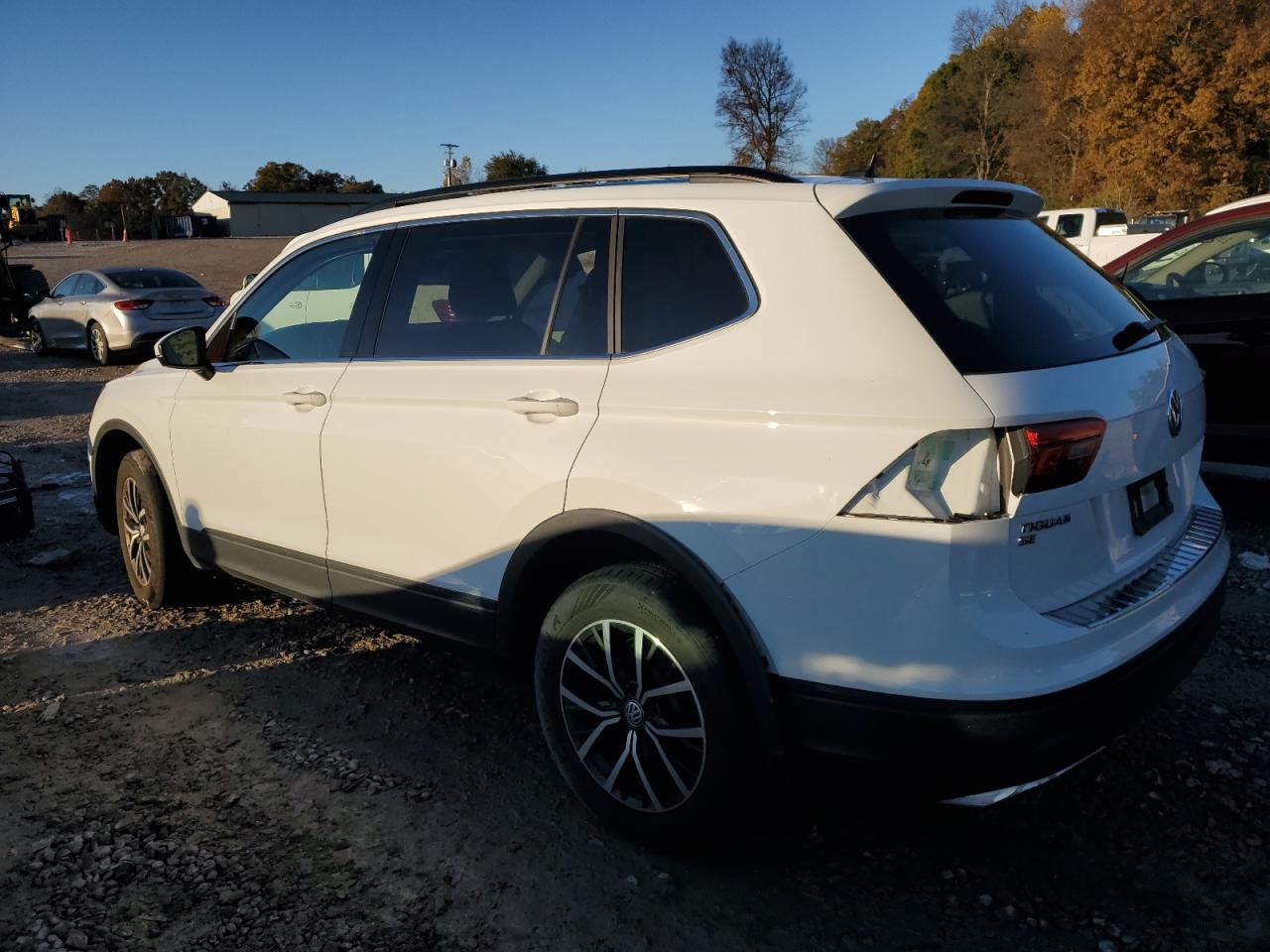 VOLKSWAGEN TIGUAN SE