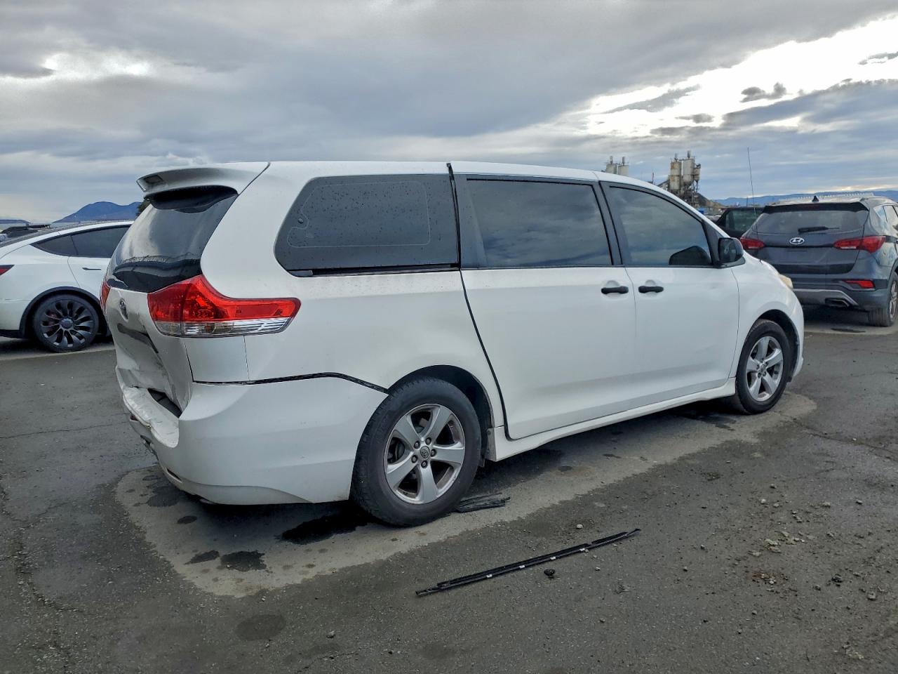 TOYOTA SIENNA