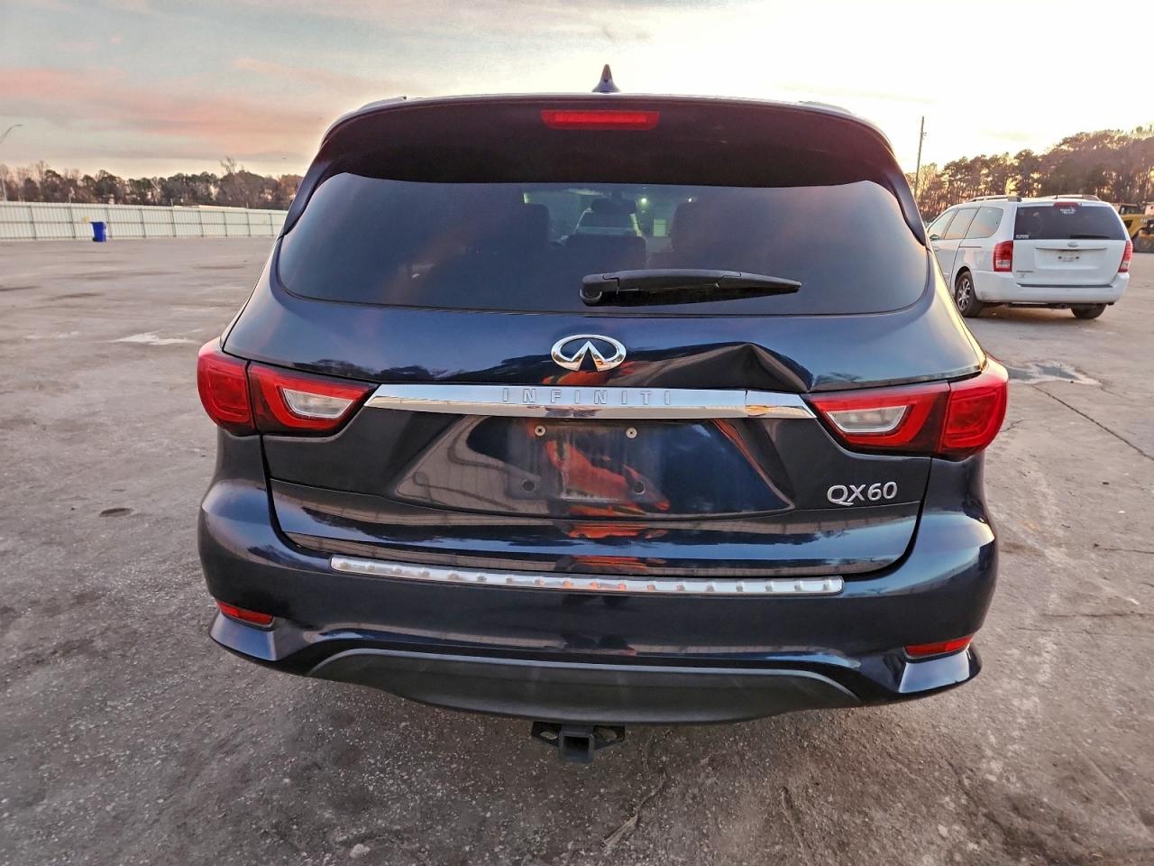 INFINITI QX60