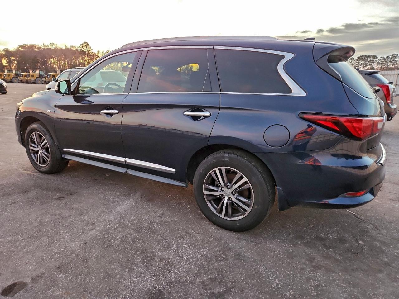 INFINITI QX60