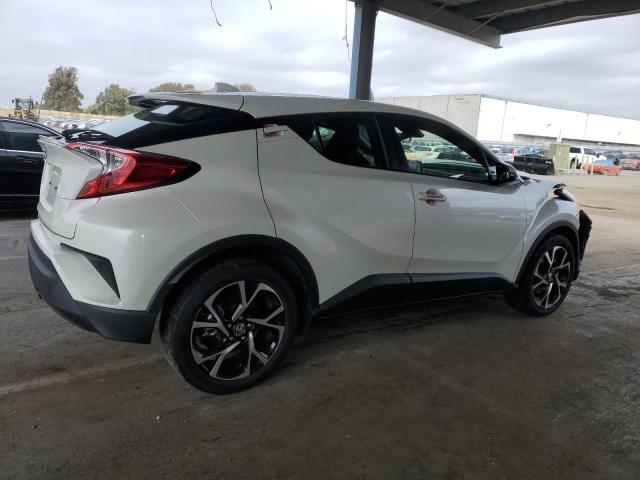 2021 TOYOTA C-HR XLE #3309648957