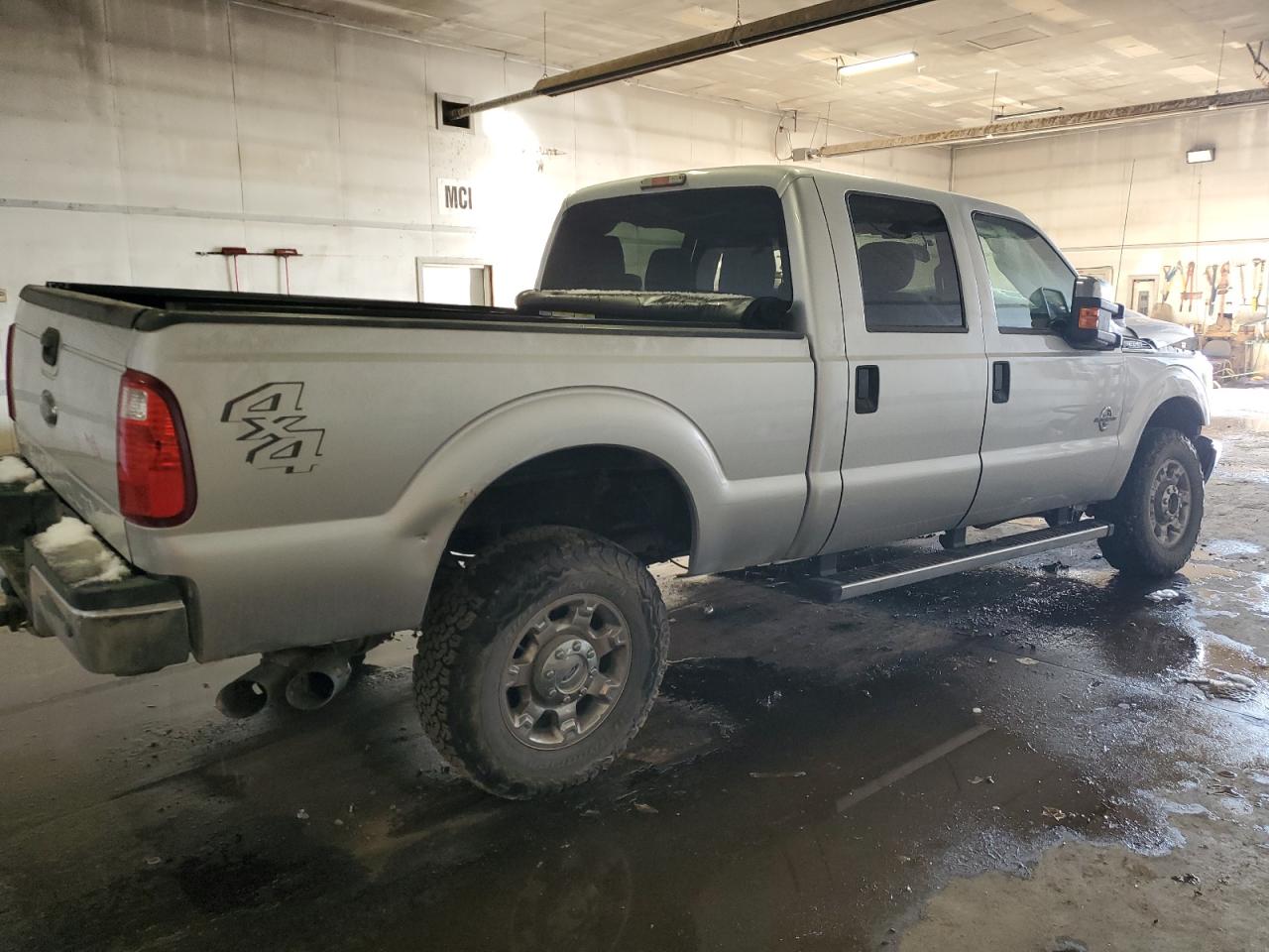 FORD F-350 SUPER DUTY