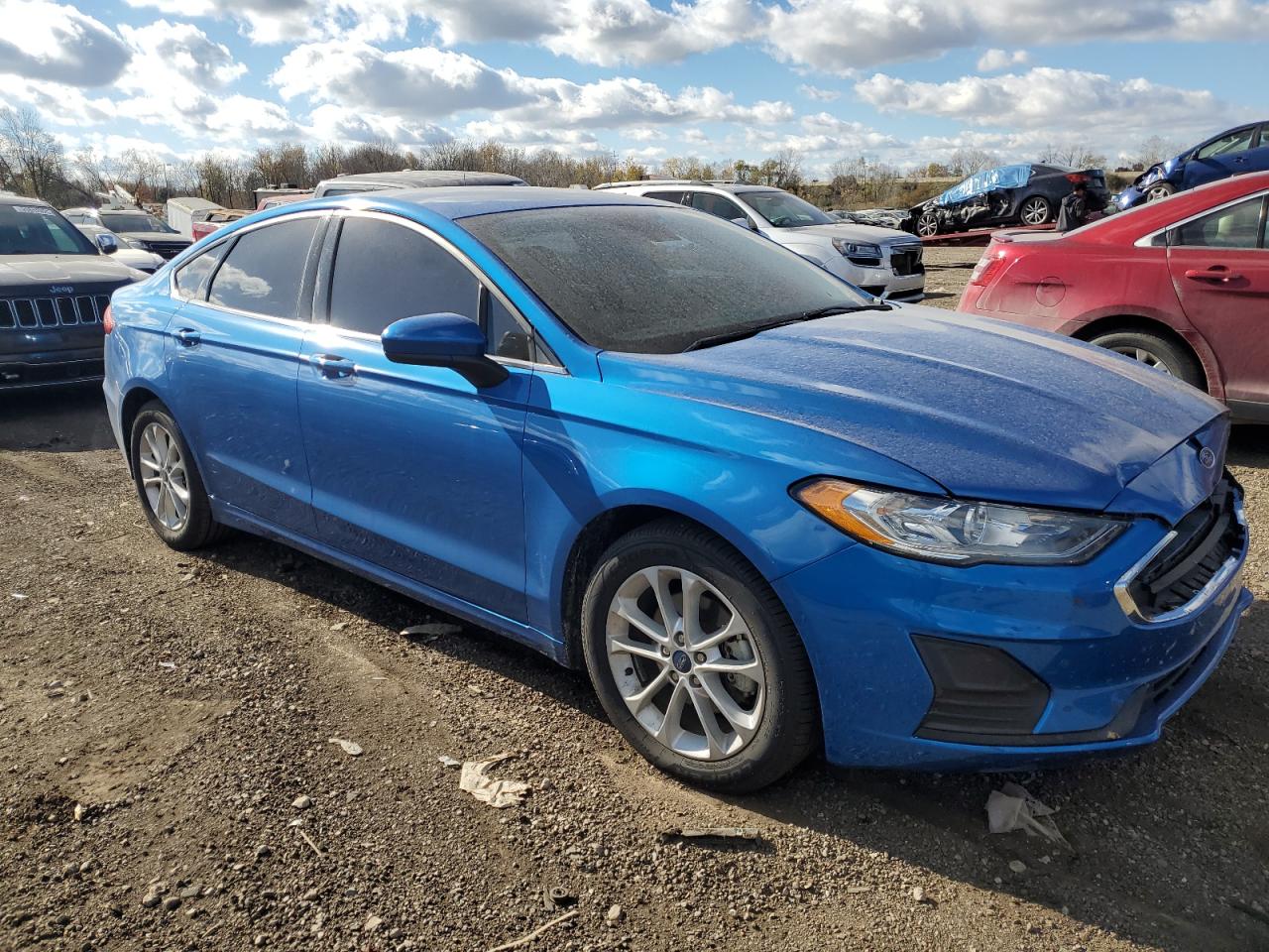 FORD FUSION SE