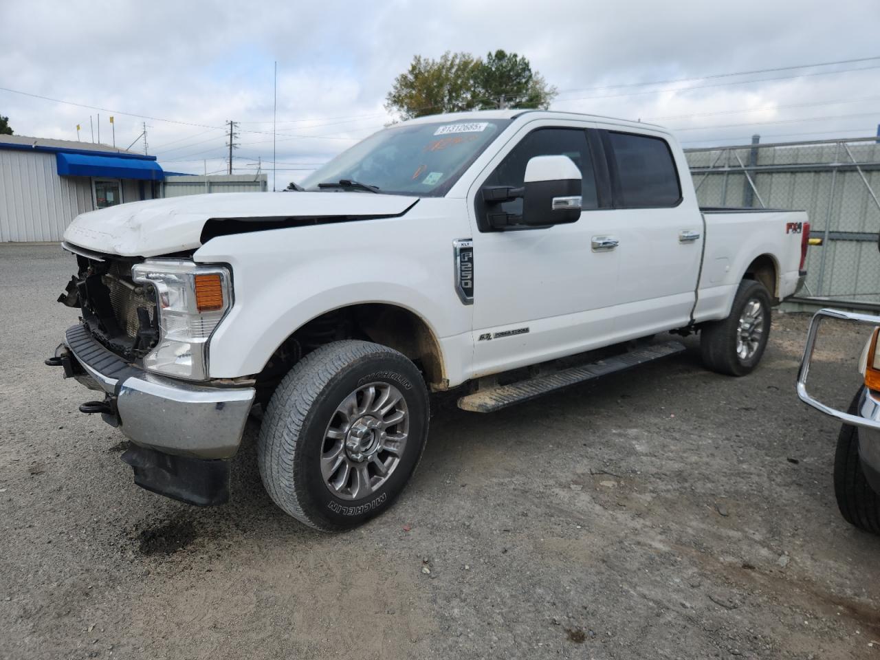 FORD F-250 SUPER DUTY
