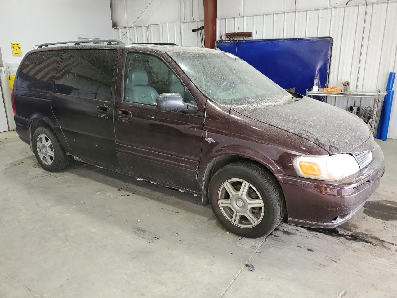 Lot #3291401131 2004 OLDSMOBILE SILHOUETTE