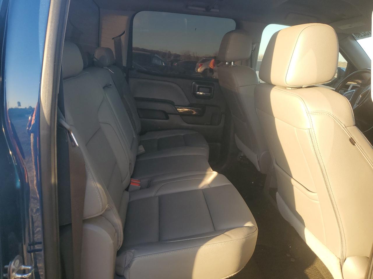 GMC SIERRA C1500 SLT