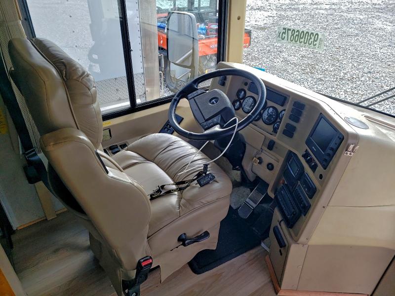 2005 FREIGHTLINER CHASSIS X #3303658959