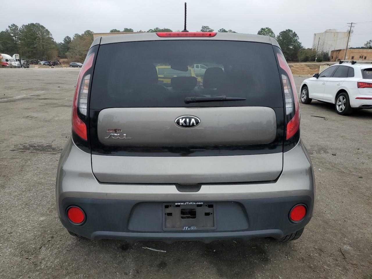 KIA SOUL