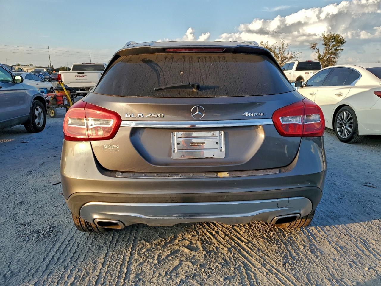 MERCEDES-BENZ GLA-CLASS 250 4MATIC