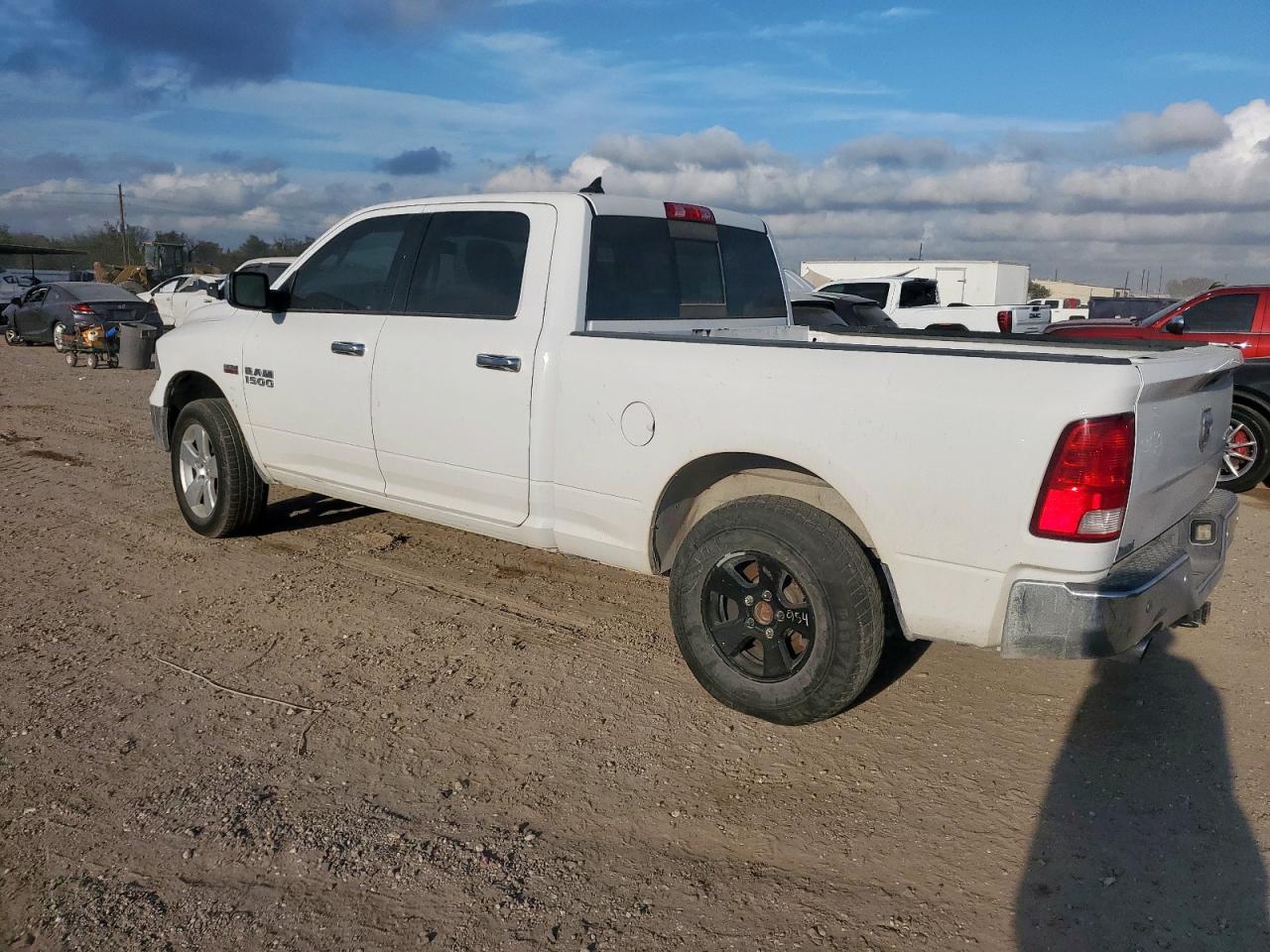 RAM 1500 SLT