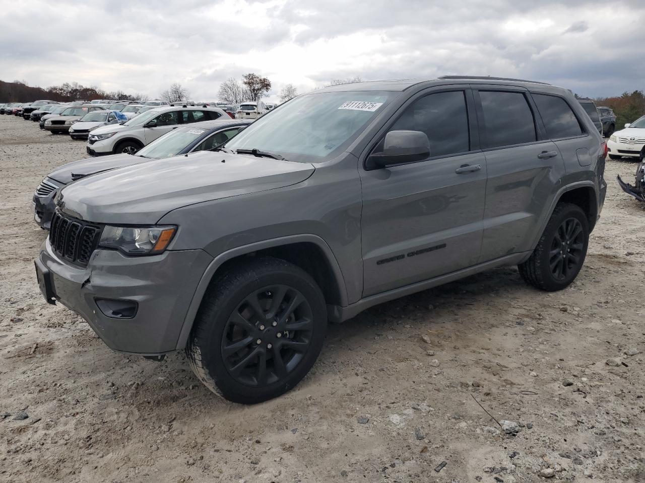 JEEP GRAND CHEROKEE LAREDO