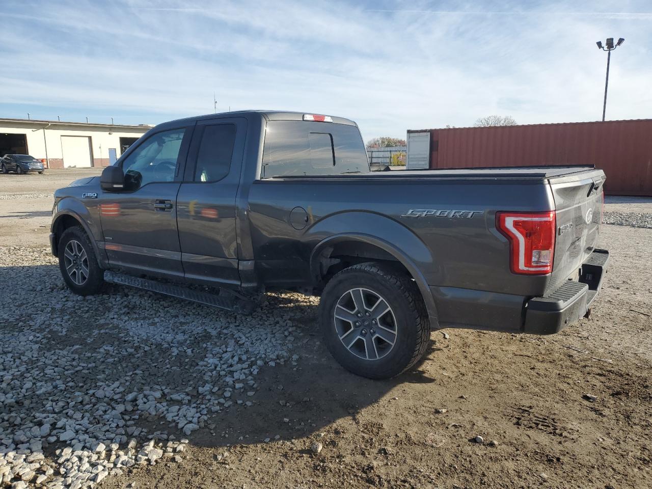 FORD F-150 SUPER CAB