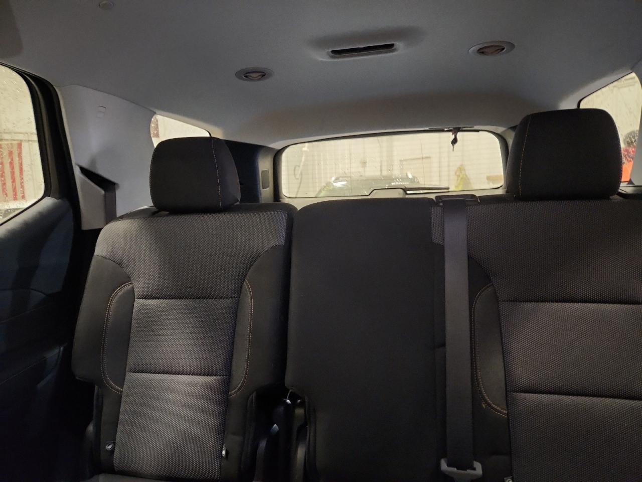 CHEVROLET TRAVERSE LS