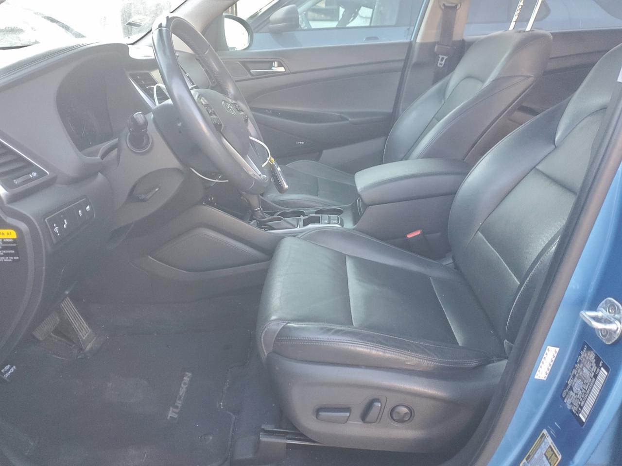 Lot #3298131132 2017 HYUNDAI TUCSON LIM