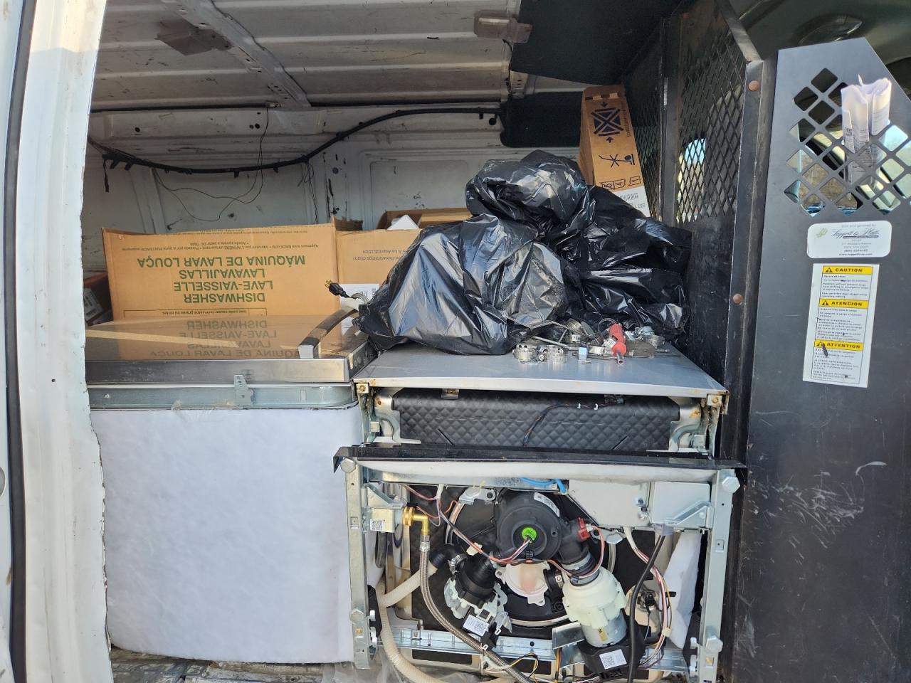 FORD ECONOLINE E150 VAN