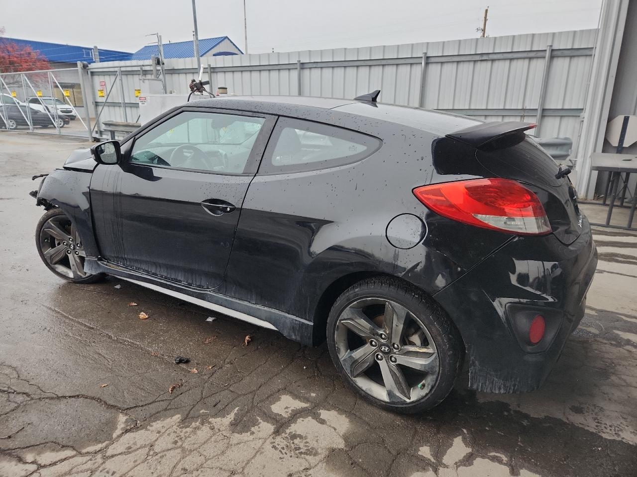 HYUNDAI VELOSTER TURBO