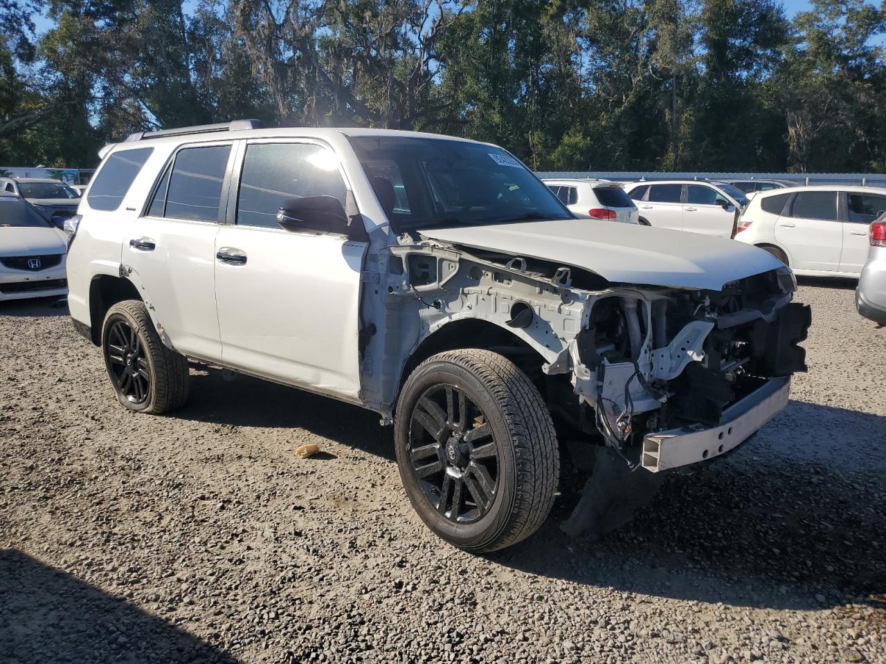 TOYOTA 4RUNNER SR5/SR5 PREMIUM