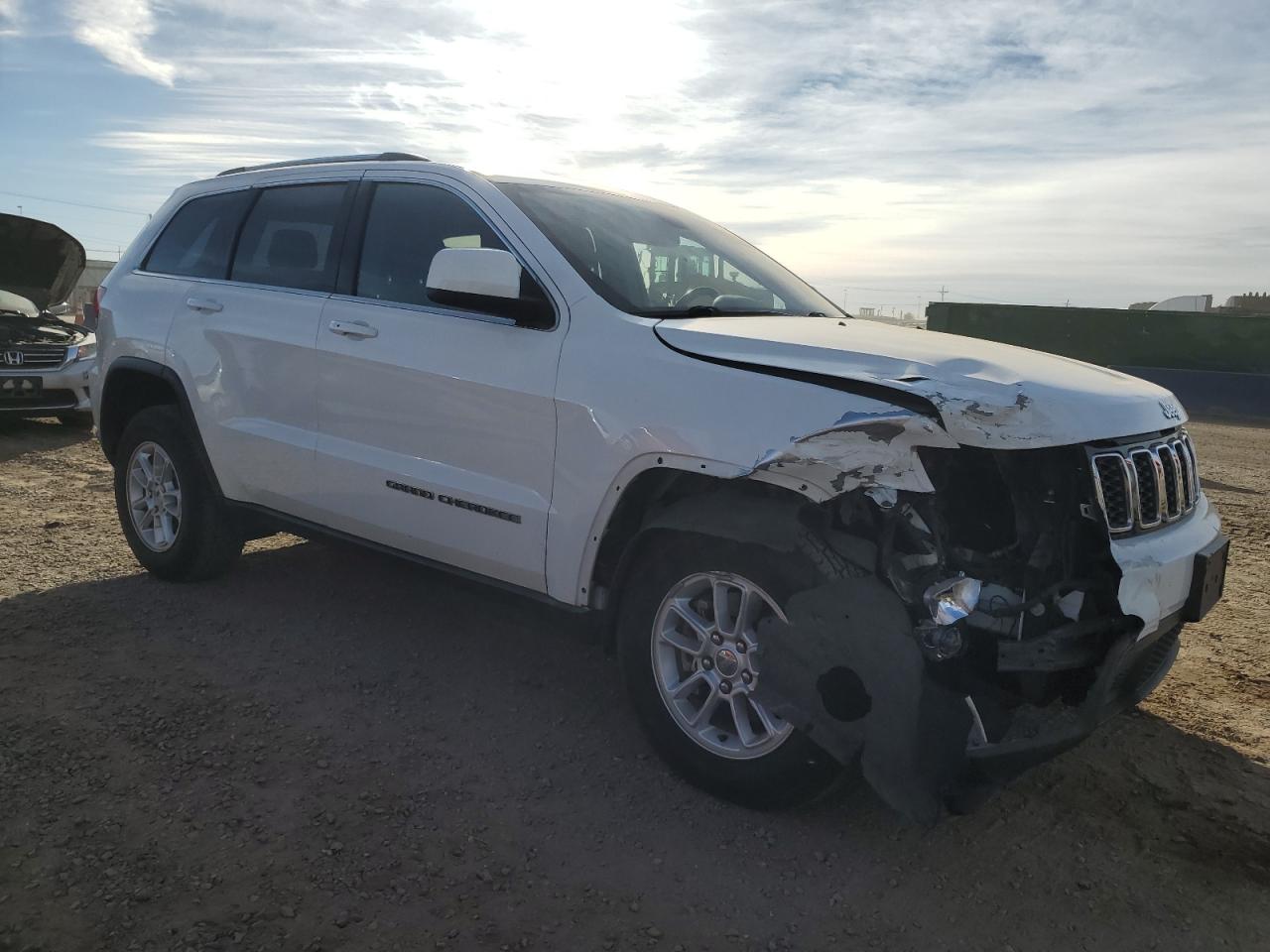 JEEP GRAND CHEROKEE LAREDO