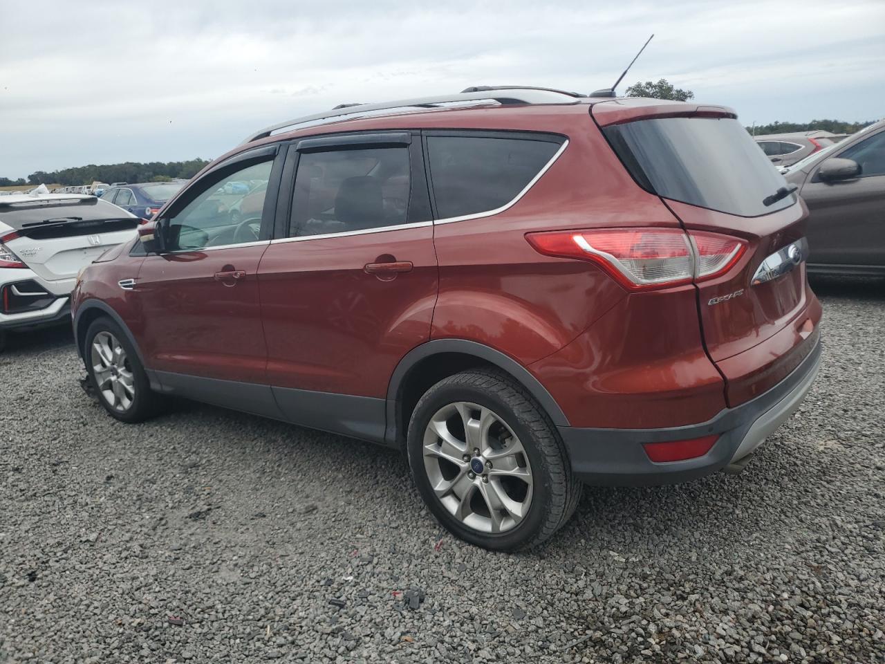 FORD ESCAPE TITANIUM