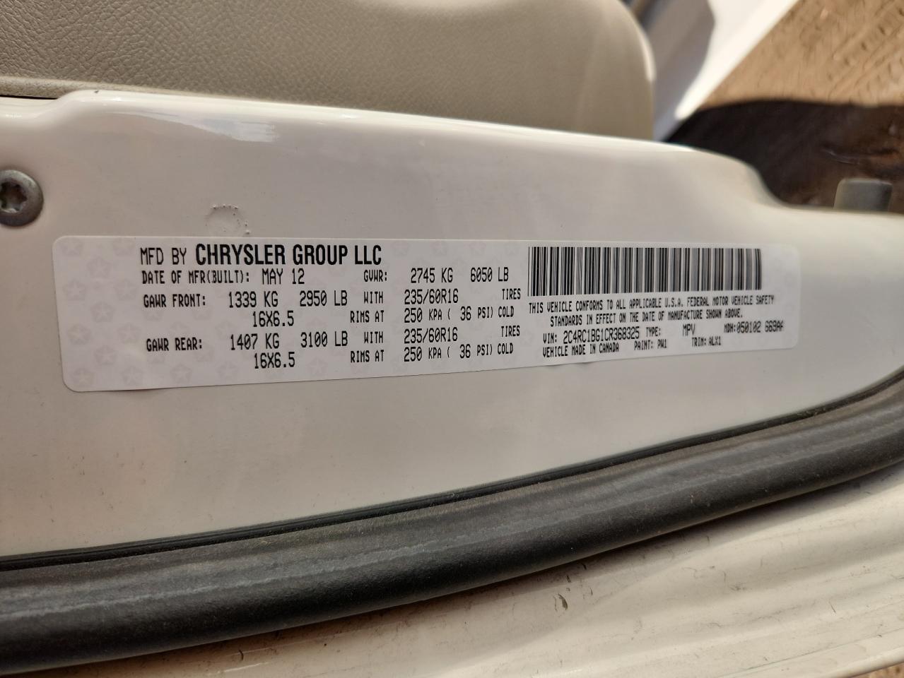 CHRYSLER TOWN & COUNTRY TOURING