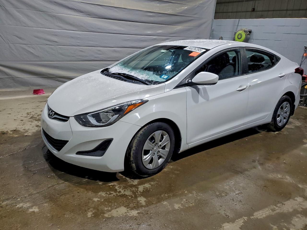 HYUNDAI ELANTRA SE