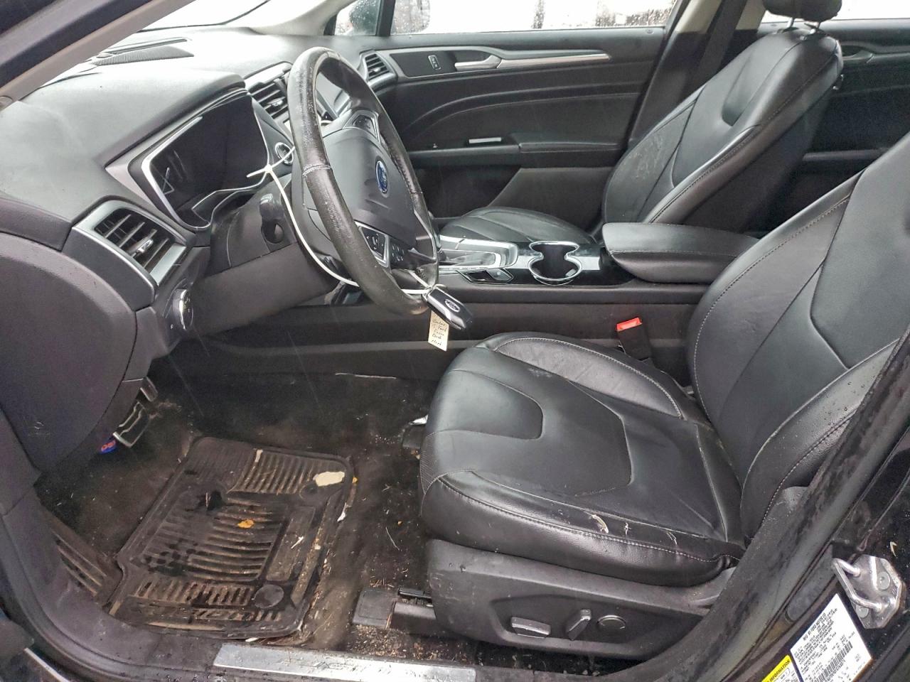 FORD FUSION TITANIUM