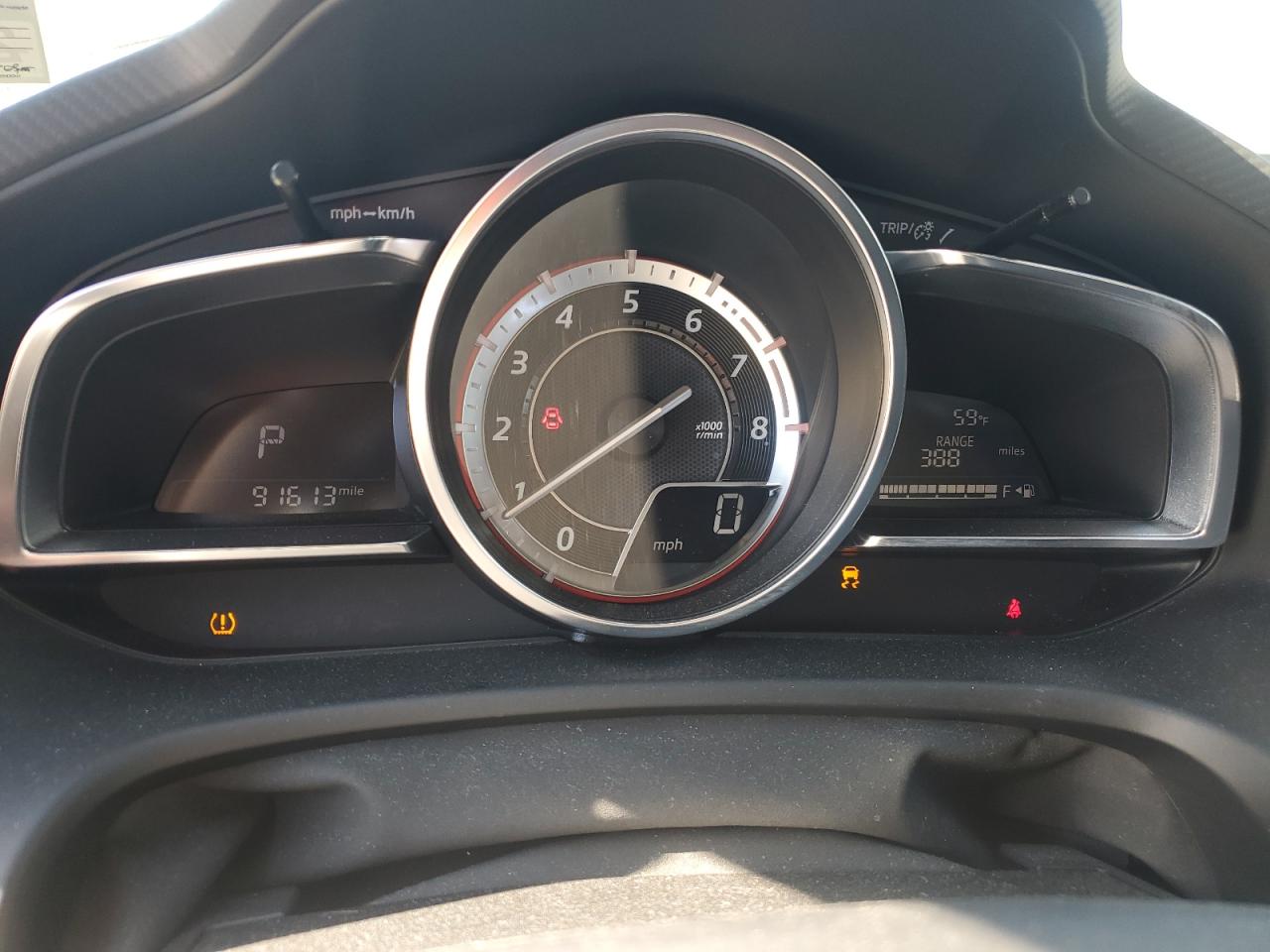 MAZDA 3 GRAND TOURING