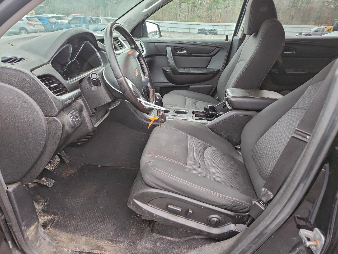 CHEVROLET TRAVERSE LT