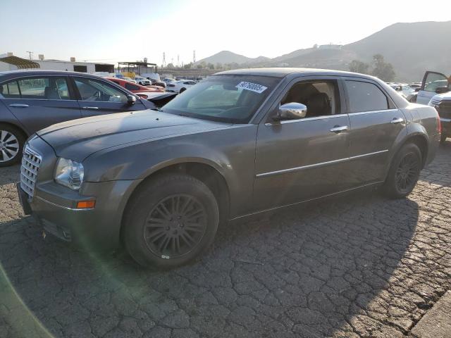 Global Auto Auctions: 2010 CHRYSLER 300 TOURIN