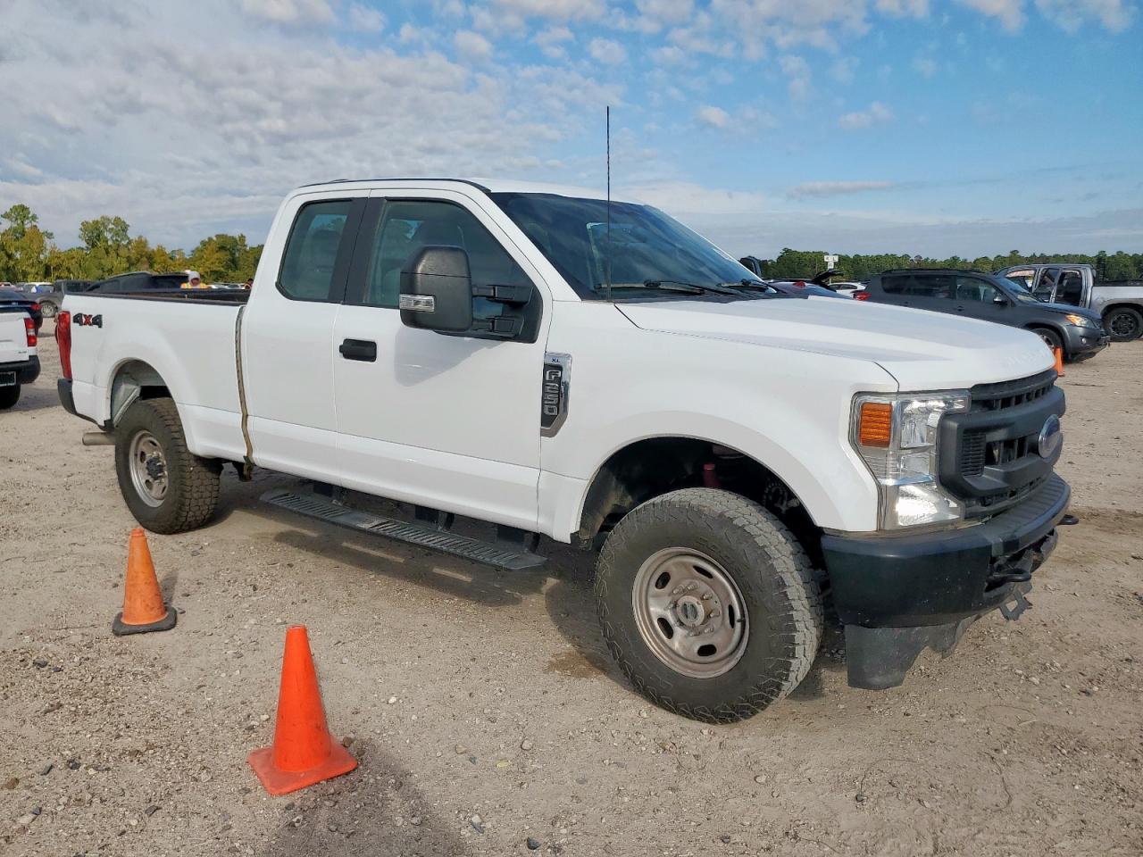 FORD F-250 SUPER DUTY