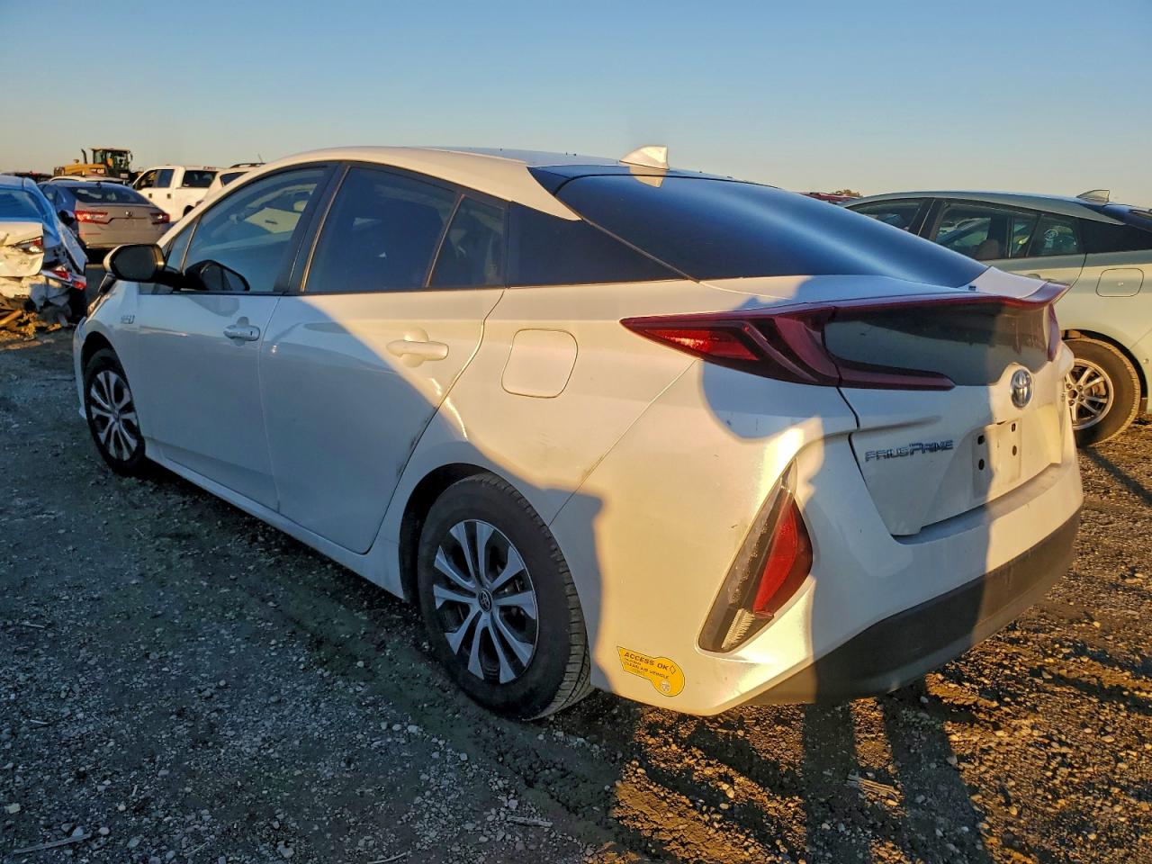 TOYOTA PRIUS PRIME LE